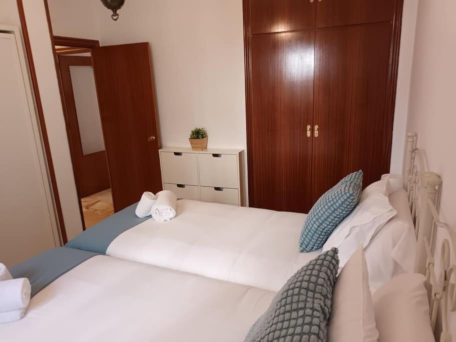 Apartamento Puerta Real Séville Extérieur photo
